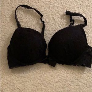 Victorias Secret Bombshell Bra (32B)
